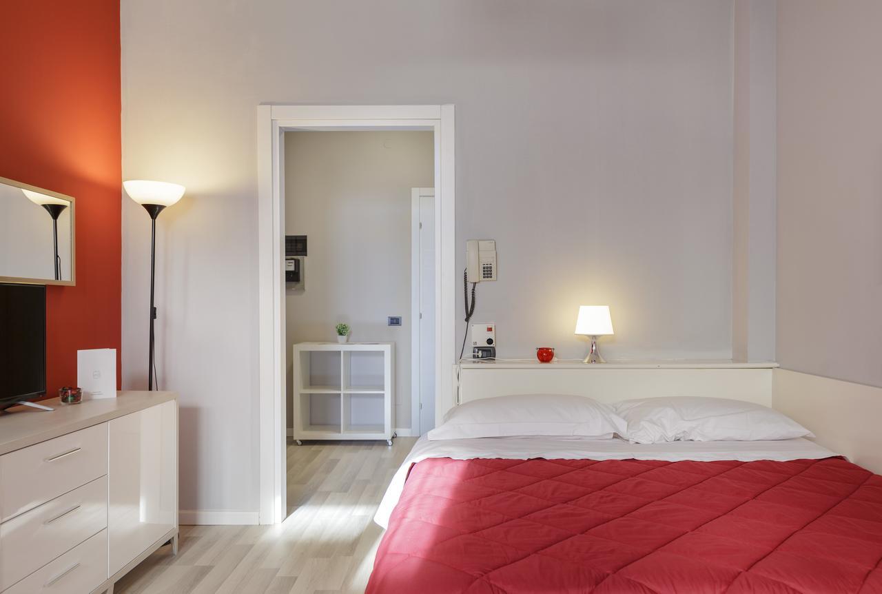 Residence Mignoncase Tre Milano Esterno foto